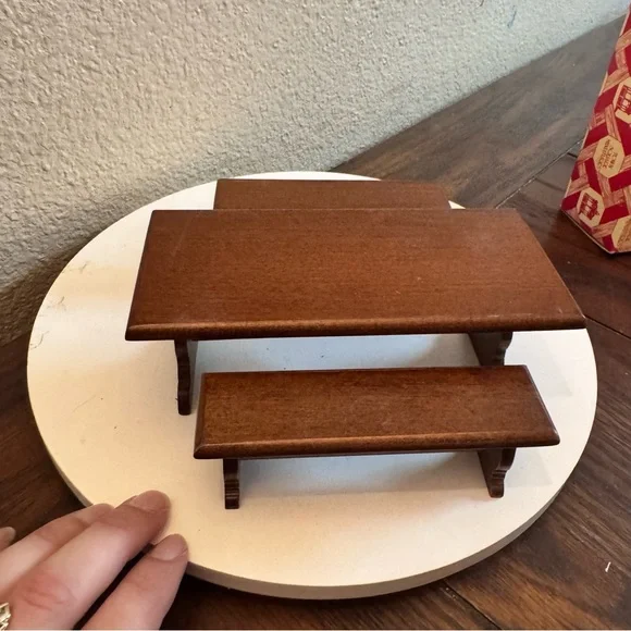 Vintage town square miniatures Dollhouse Furniture Miniature Wood table benches - Picture 3 of 8